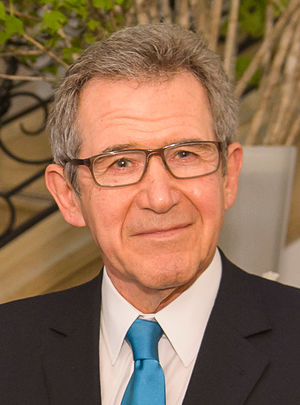 Lord John Browne at the L1 Energy launch New York (cropped).jpg