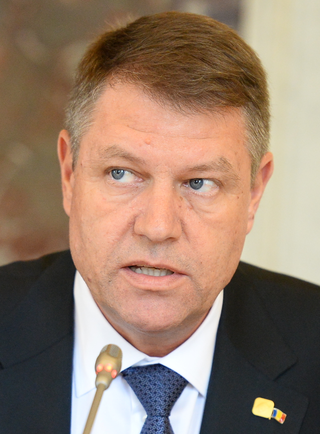 Klaus Iohannis - Wikispooks