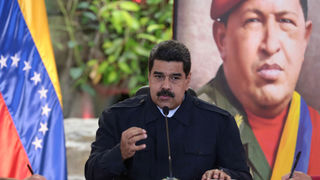 Maduro Chavez.jpg