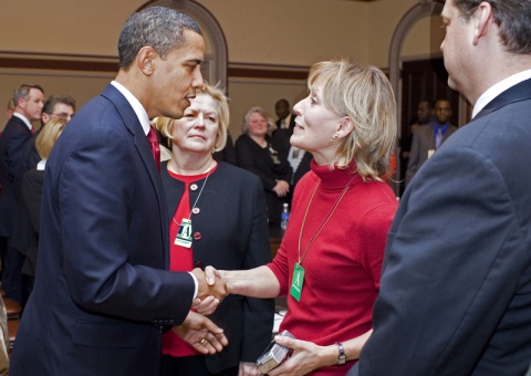 Beverly Eckert Obama meeting.jpg