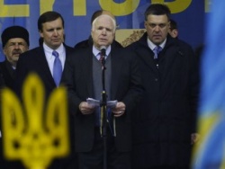 McCain-Ukraine.jpg