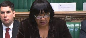 Diane Abbott Assange.jpg