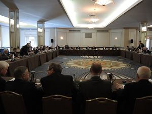 December 2016 meeting of Le Cercle Washington 3.jpg