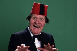 Tommy Cooper.jpg