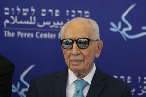 Shimon Peres.jpg