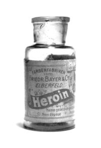 Bayer Heroin bottle.jpg